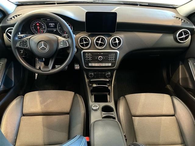 MERCEDES-BENZ A 180 usata 8