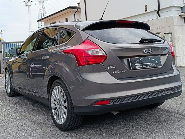 FORD Focus usata, con Sensore di luce