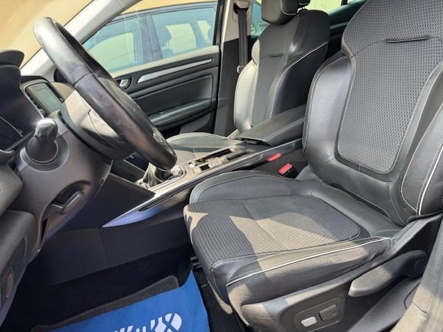RENAULT Megane usata, con Fendinebbia