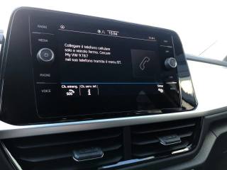 VOLKSWAGEN T-Roc usata, con Volante multifunzione