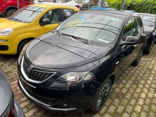 LANCIA Ypsilon usata, con Autoradio
