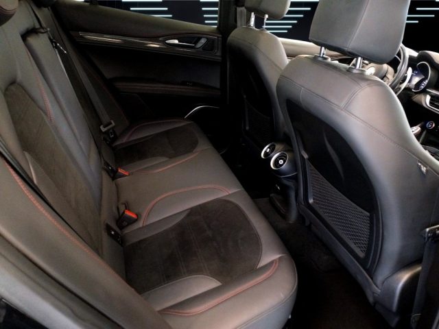 ALFA ROMEO Stelvio usata 18
