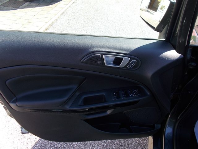 FORD EcoSport usata, con Park Distance Control
