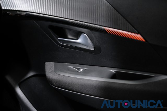 PEUGEOT 208 usata, con Luci diurne