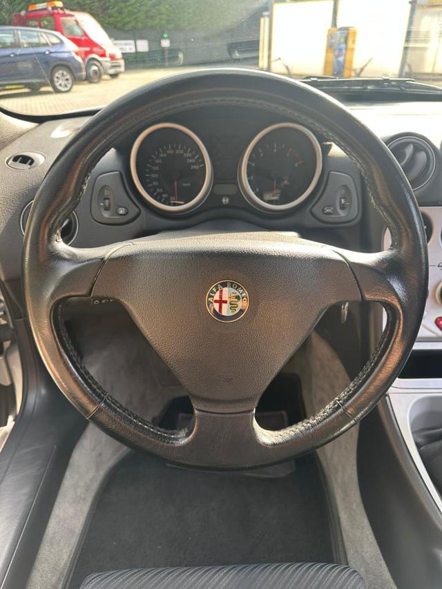 ALFA ROMEO Spider usata 15