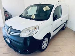RENAULT Kangoo usata, con Airbag