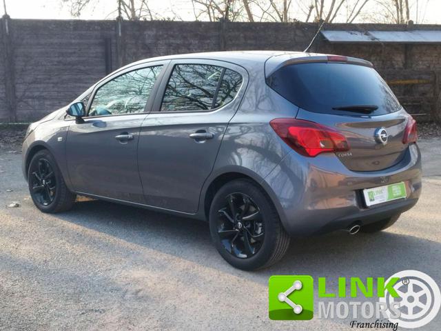 OPEL Corsa usata, con Airbag