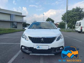 PEUGEOT 2008 usata, con Airbag