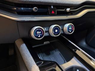 SKODA Superb usata, con Park Distance Control