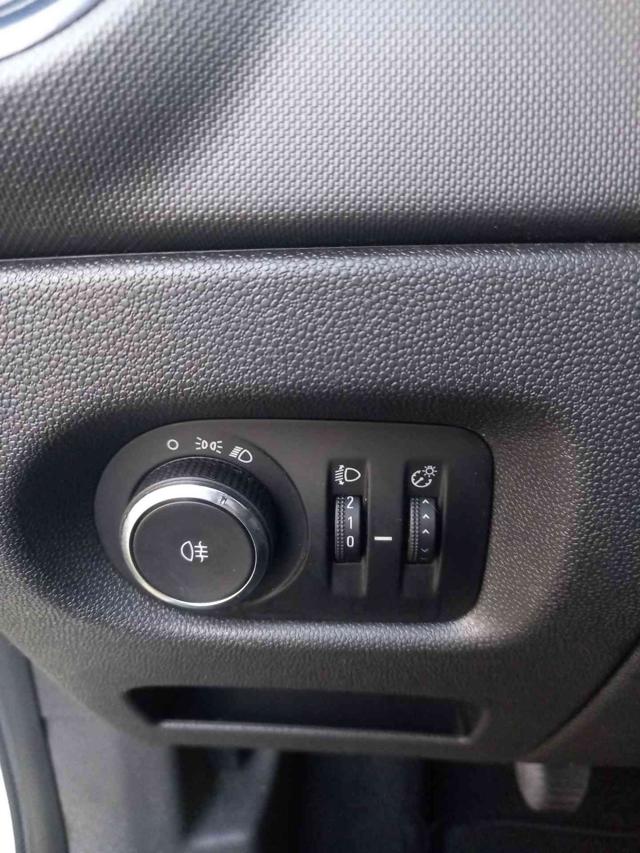 OPEL Corsa usata, con Servosterzo