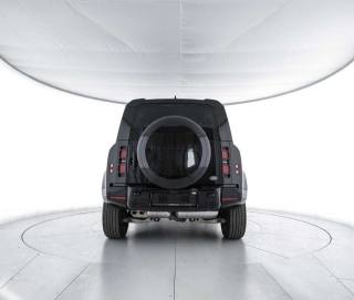 LAND ROVER Defender usata 6