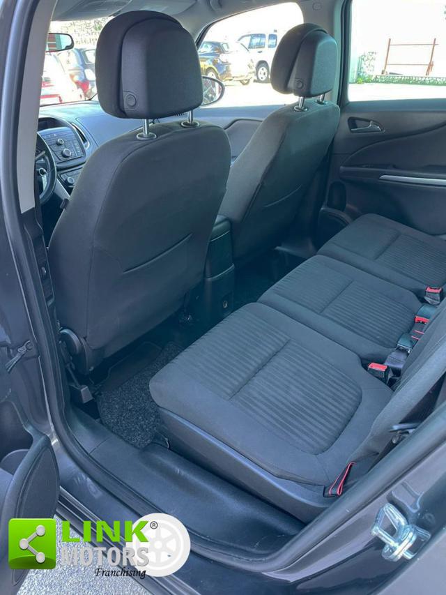 OPEL Zafira Tourer usata, con ESP