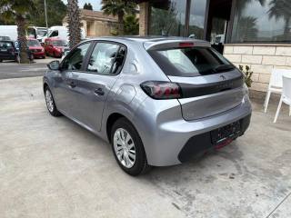 PEUGEOT 208 usata, con Autoradio