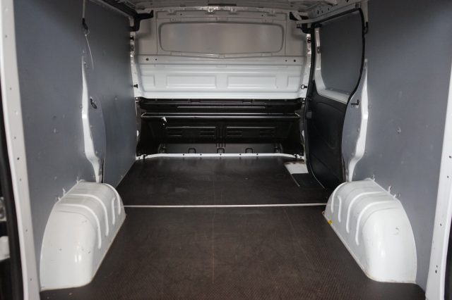 RENAULT Trafic usata, con ESP