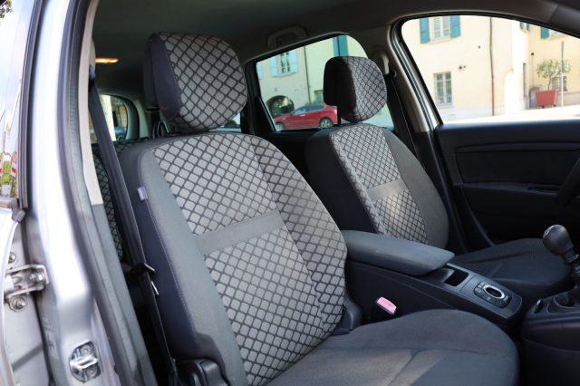 RENAULT Scenic usata 89