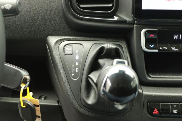 PEUGEOT Boxer usata, con Fendinebbia