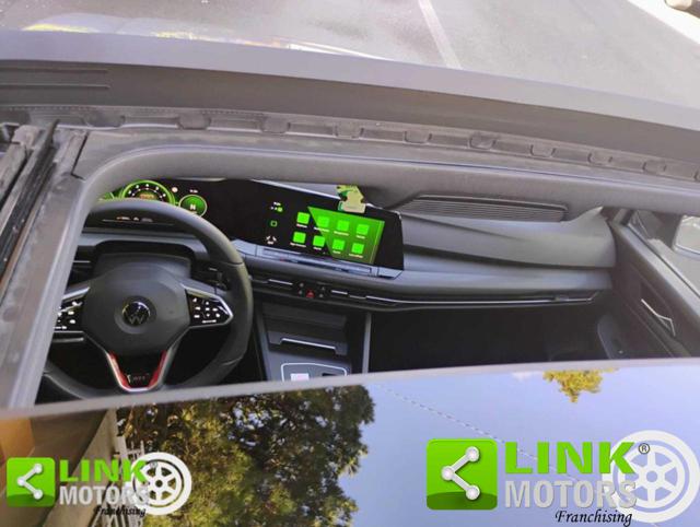 VOLKSWAGEN Golf usata, con Autoradio