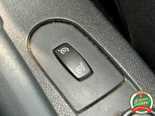 RENAULT Clio usata, con Climatizzatore