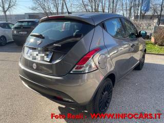 LANCIA Ypsilon usata, con Airbag