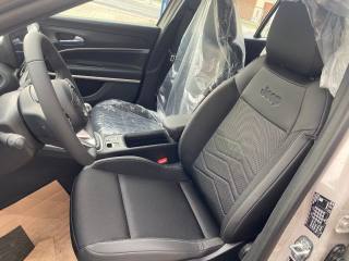 JEEP Avenger usata, con Controllo automatico clima