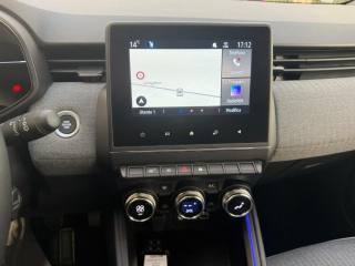 RENAULT Clio usata, con Sistema di navigazione