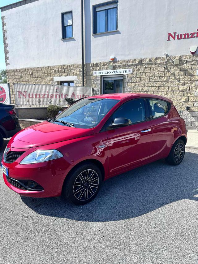 LANCIA Ypsilon usata, con Immobilizzatore elettronico