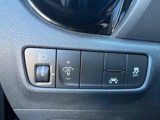 HYUNDAI Kona usata, con Fendinebbia