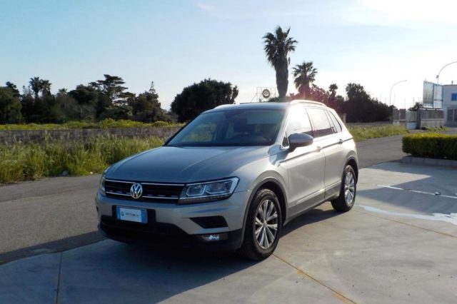 VOLKSWAGEN Tiguan usata, con Airbag laterali