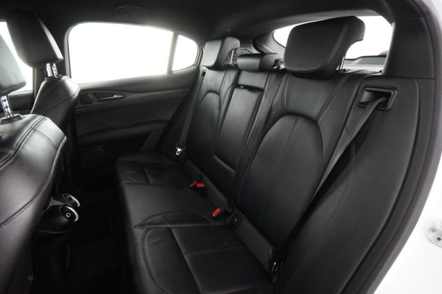 ALFA ROMEO Stelvio usata 2