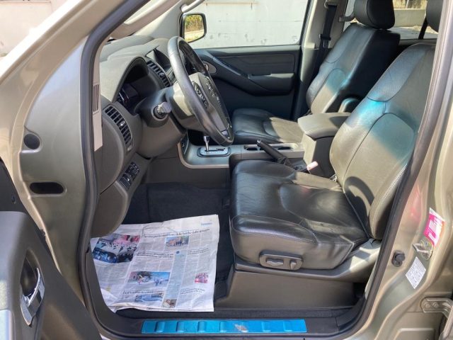NISSAN Pathfinder usata, con Specchietti laterali elettrici