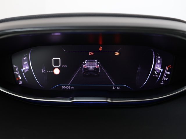 PEUGEOT 3008 usata, con Sensori di parcheggio posteriori