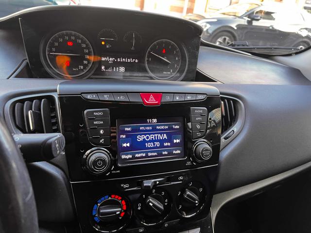 LANCIA Ypsilon usata, con Airbag testa