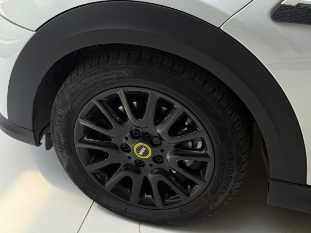 MINI Cooper SE usata, con Fari direzionali
