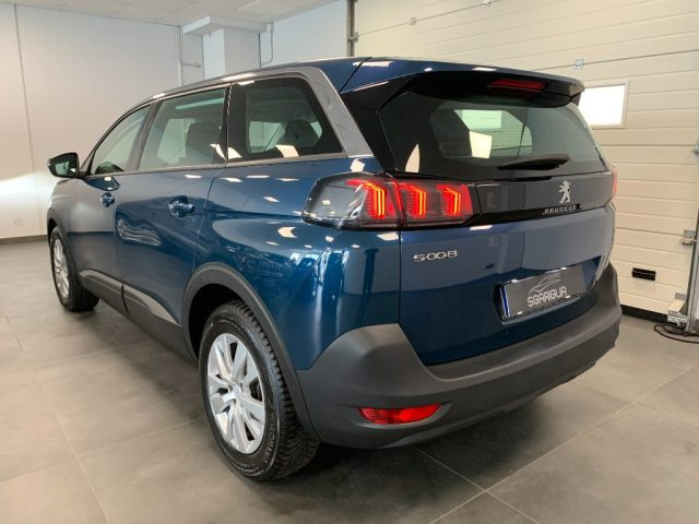 PEUGEOT 5008 usata, con Airbag Passeggero