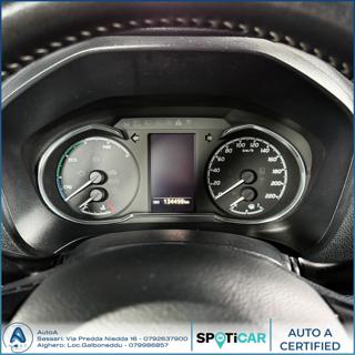 TOYOTA Yaris usata 18