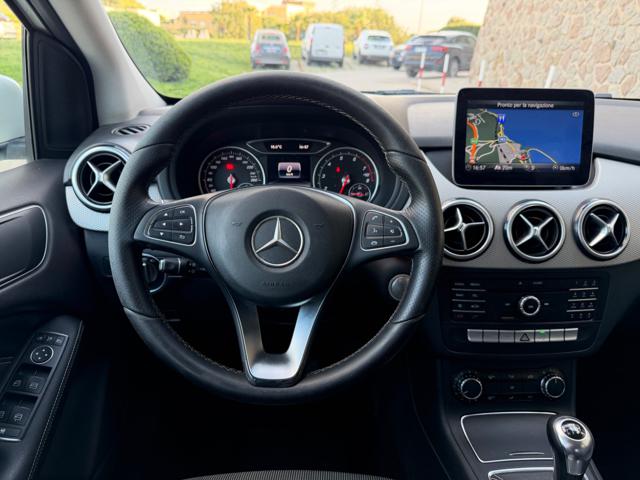 MERCEDES-BENZ B 180 usata, con Climatizzatore