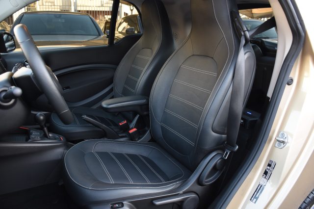 SMART ForTwo usata, con Autoradio