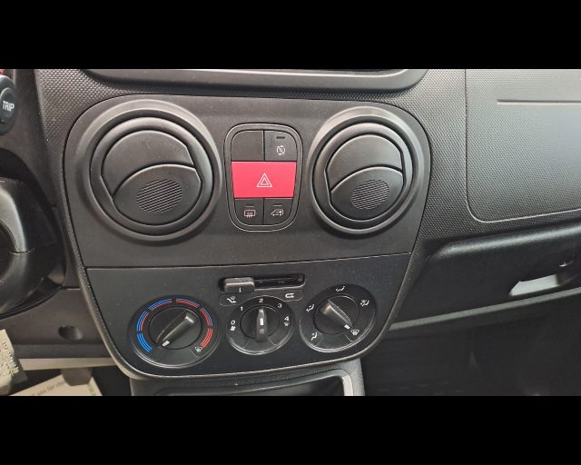 FIAT Fiorino usata, con Autoradio digitale