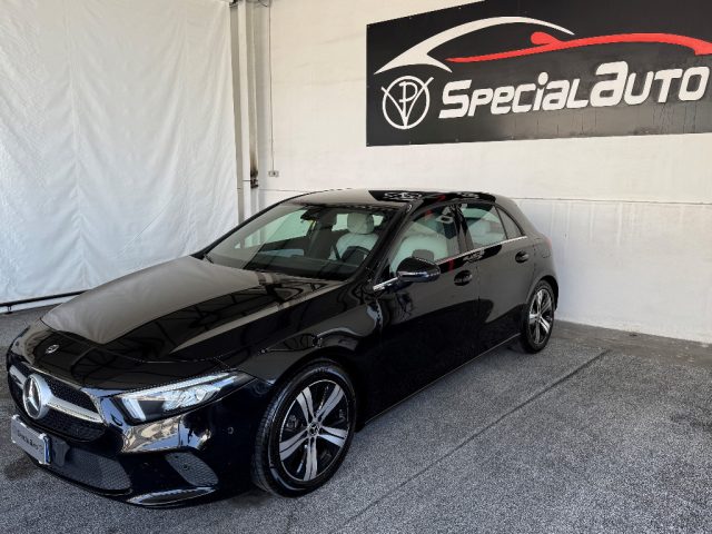 MERCEDES-BENZ A 180 usata, con Frenata d