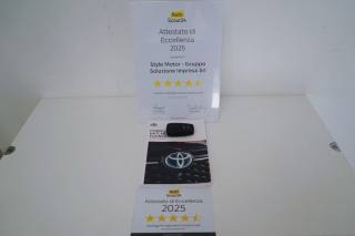 TOYOTA Corolla usata, con Fari LED