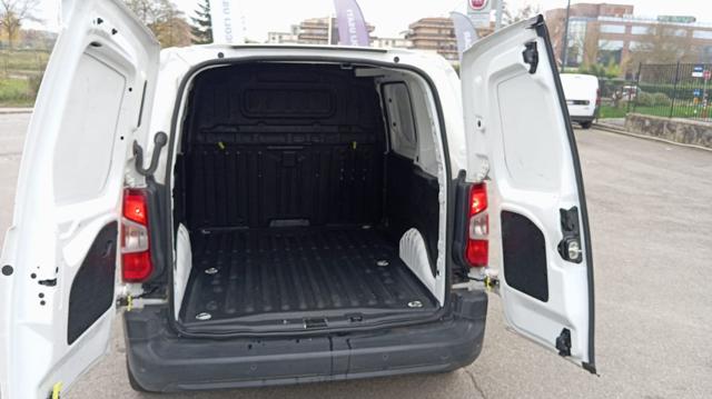 OPEL Combo usata, con Controllo trazione
