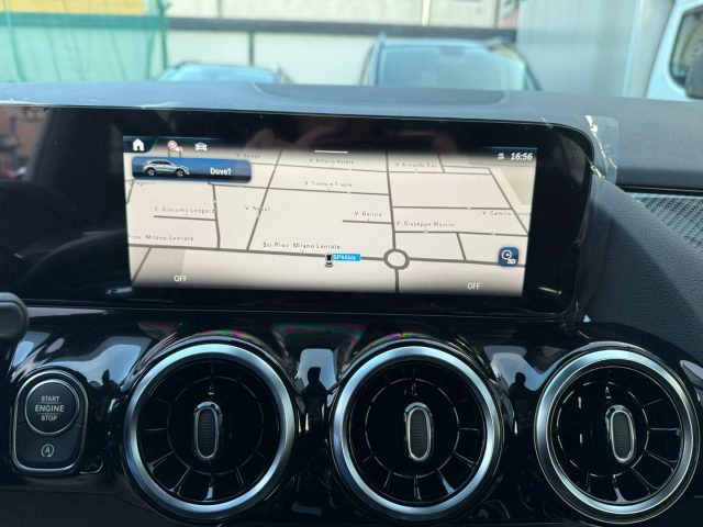MERCEDES-BENZ GLA 180 usata, con Bluetooth