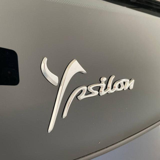 LANCIA Ypsilon usata, con Luci diurne