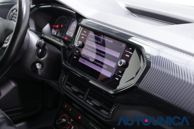 VOLKSWAGEN T-Cross usata 44