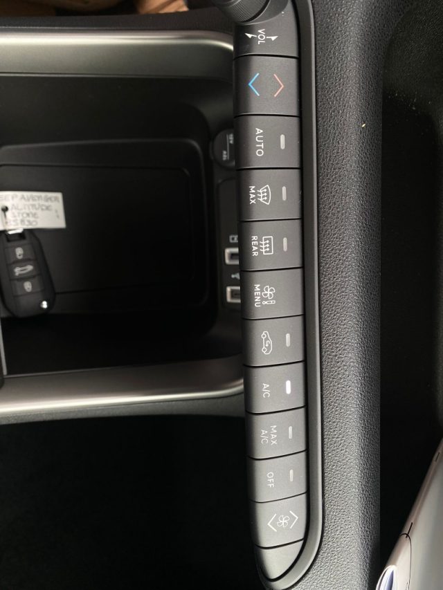 JEEP Avenger usata, con Cruise Control