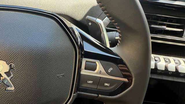 PEUGEOT 3008 usata, con Boardcomputer