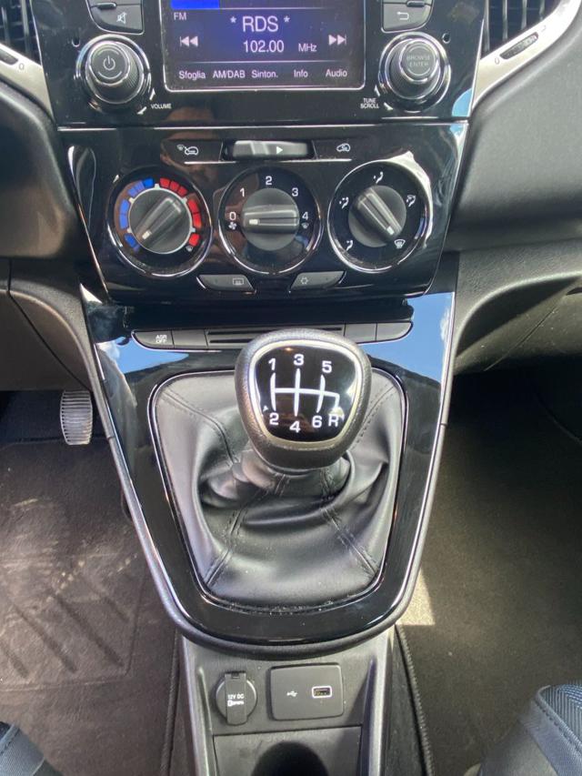 LANCIA Ypsilon usata, con Sedile posteriore sdoppiato