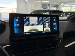 PEUGEOT 3008 usata, con Climatizzatore automatico, 2 zone