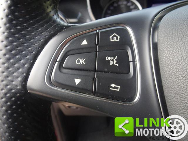 MERCEDES-BENZ V 220 usata, con Sedile posteriore sdoppiato