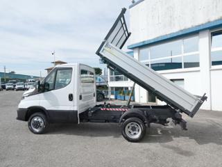 IVECO Daily usata, con Autoradio